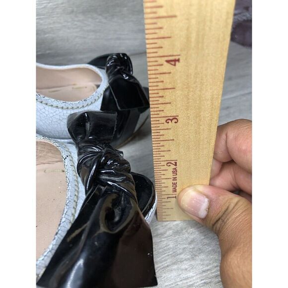miu miu Great Labels White Patent Black Bow Peep Slingback Heels Women Sz 37EU/6 - Picture 6 of 16